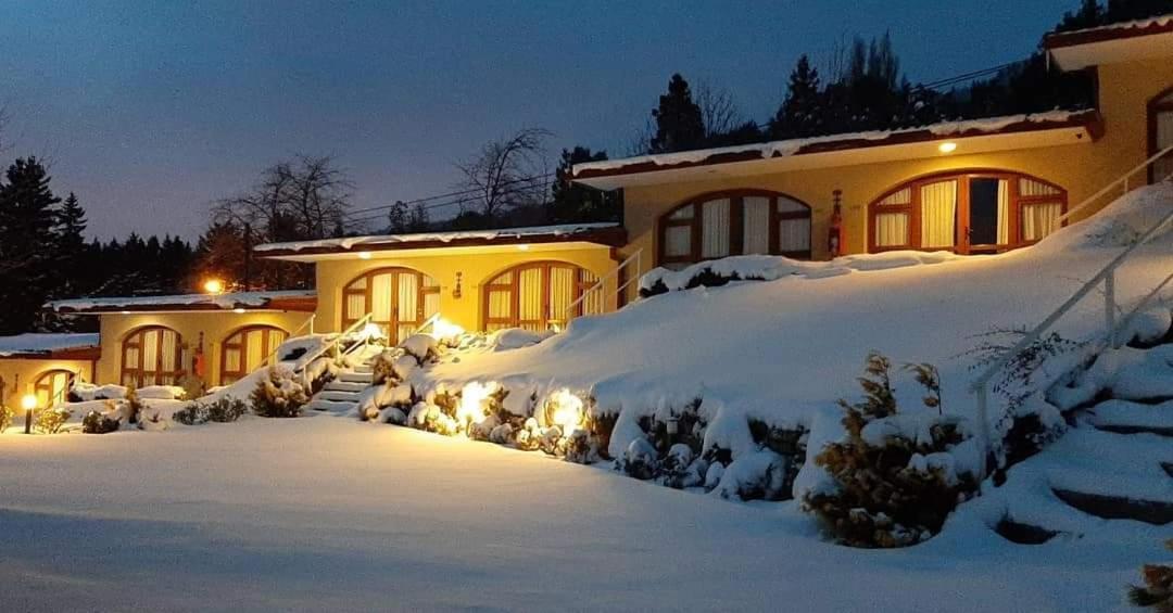 Monasterio Hotel Boutique Сан-Карлос-де-Барилоче Экстерьер фото